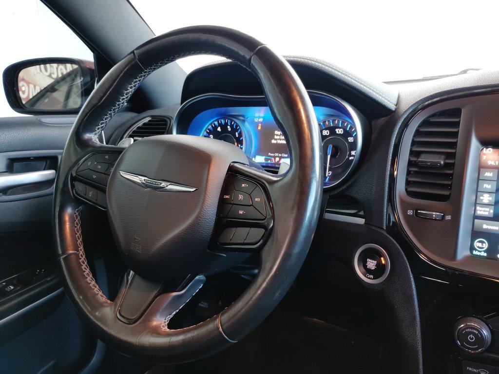 Used 2021 Chrysler 300 S RWD image 29