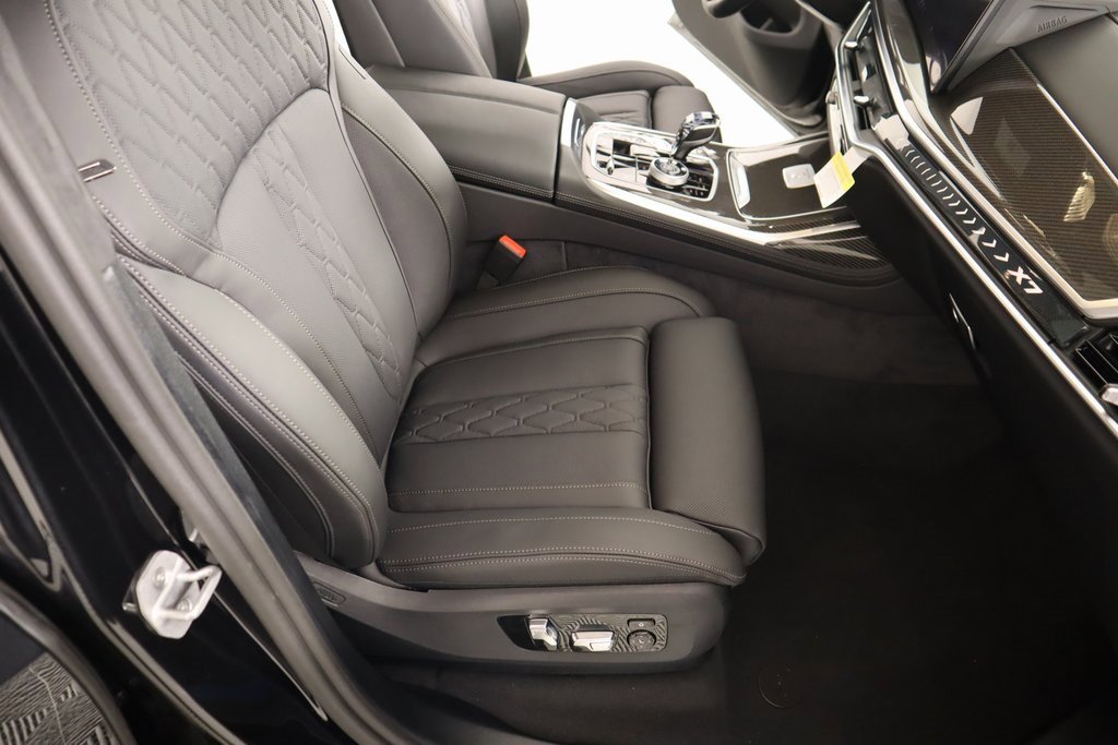 New 2026 BMW ALPINA XB7 image 15