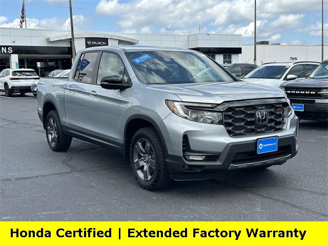 Used 2025 Honda Ridgeline TrailSport image 1