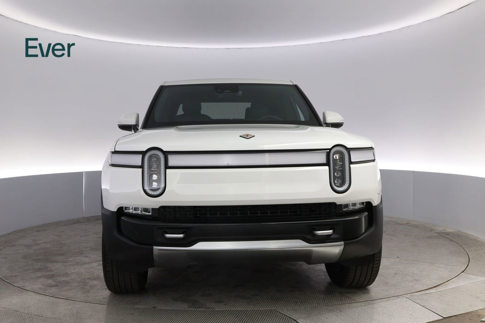 Used 2023 Rivian R1T Adventure image 12