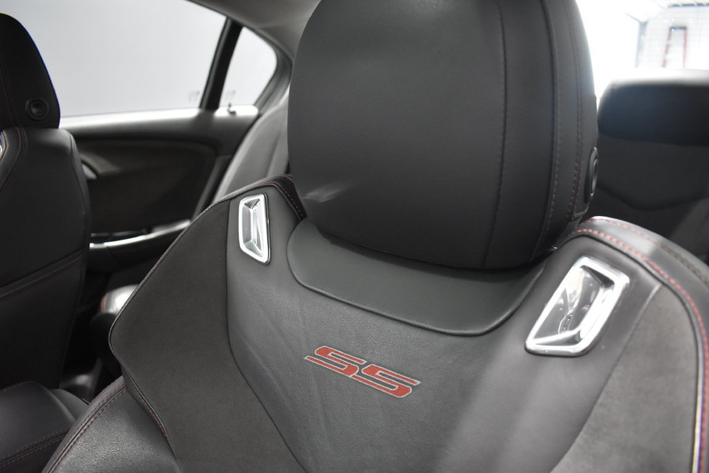 Used 2015 Chevrolet SS RWD image 21