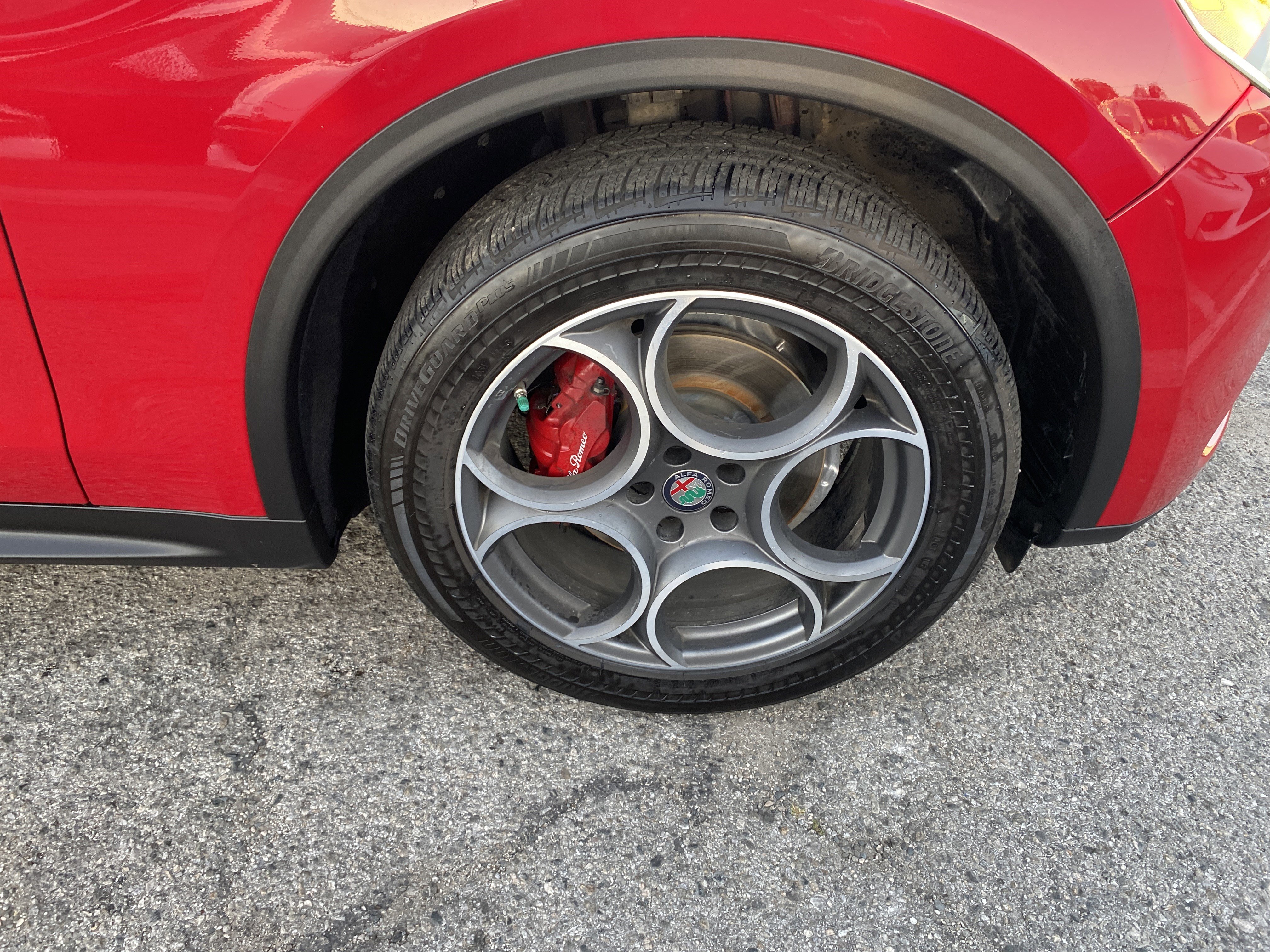 Used 2018 Alfa Romeo Stelvio Sport w/ Quick Order Package 22J Sport image 24