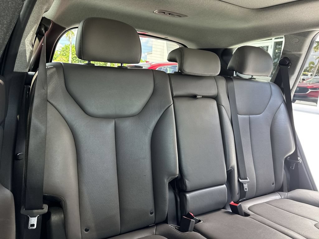 Used 2020 Hyundai Santa Fe Limited w/ Cargo Package AWD/4WD image 47