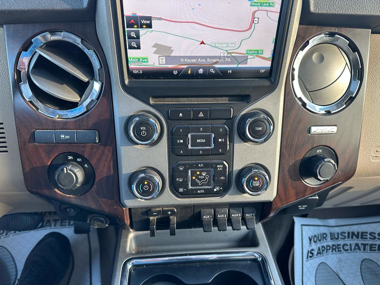 Used 2015 Ford F250 Lariat w/ Lariat Ultimate Package AWD/4WD image 21