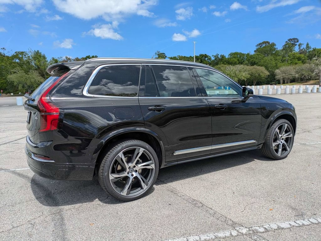 New 2026 Volvo XC90 B5 Ultra w/ Protection Package Premier AWD/4WD image 6