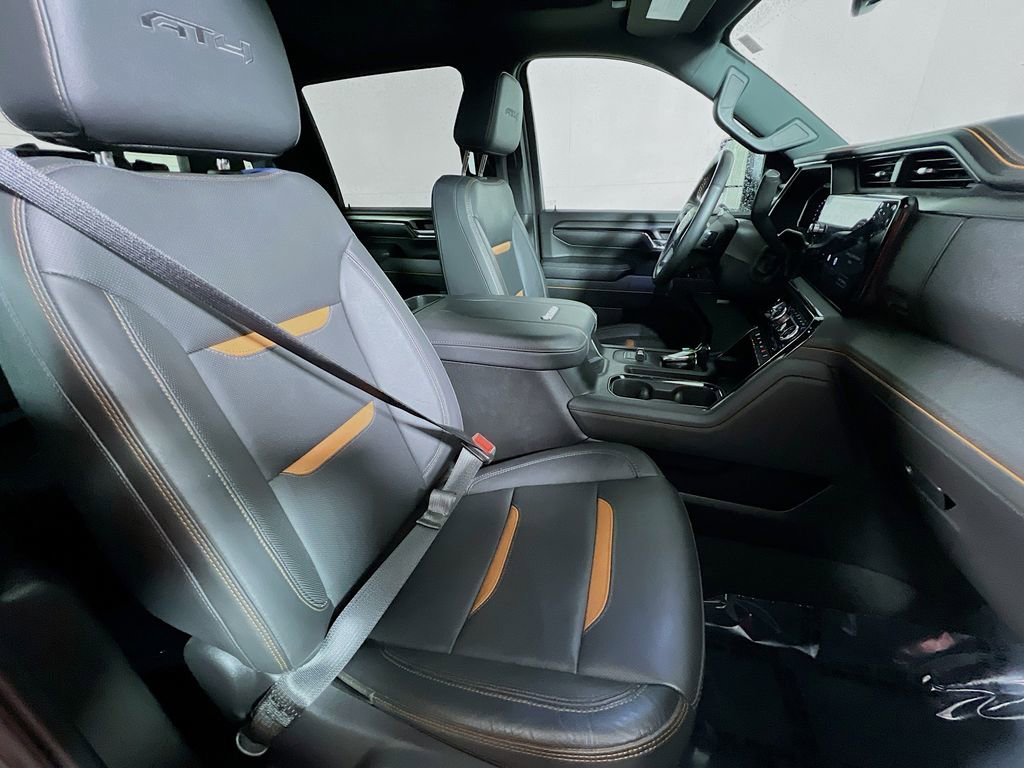 Used 2024 GMC Sierra 3500 AT4 w/ AT4 Premium Plus Package image 23