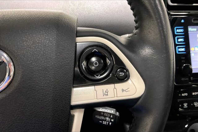 Used 2017 Toyota Prius Four w/ Advanced Technology Package FWD image 19