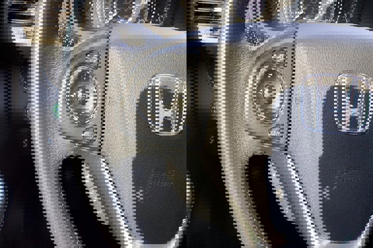 Used 2015 Honda CR-V EX-L image 23