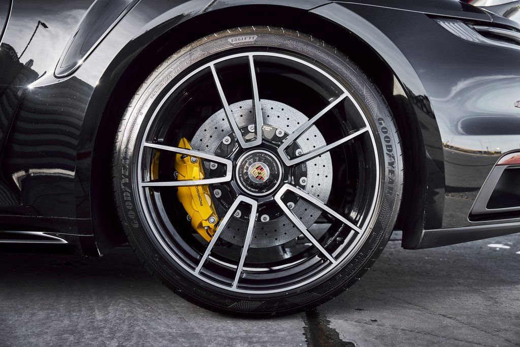 Used 2022 Porsche 911 Turbo S image 20