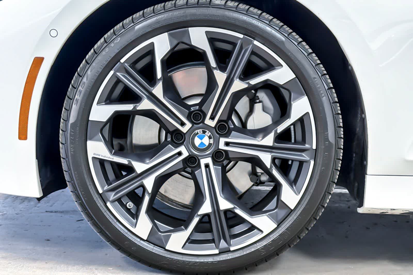 Used 2026 BMW 330i Sedan RWD image 26