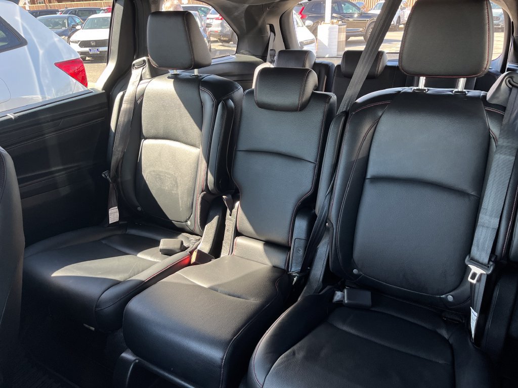 Used 2024 Honda Odyssey Sport image 37