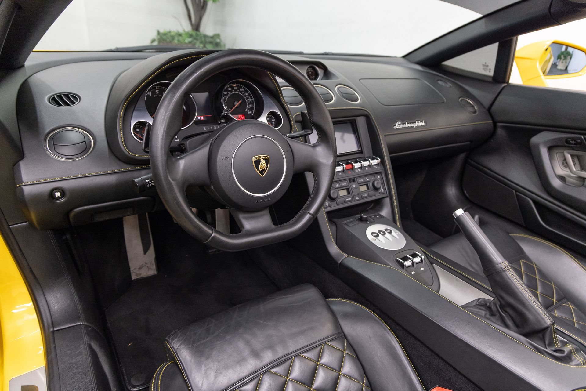 Used 2013 Lamborghini Gallardo LP 550-2 RWD image 6