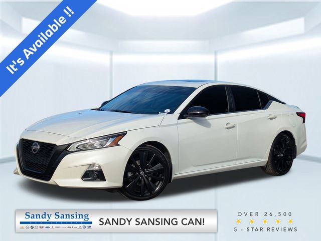 Used 2022 Nissan Altima 2.5 SR w/ Midnight Edition Package image 1