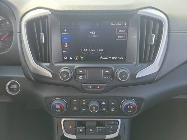 Used 2024 GMC Terrain SLT FWD image 21