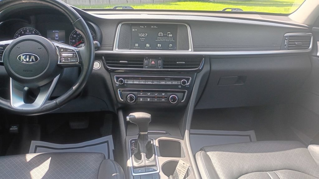Used 2020 Kia Optima SE FWD image 13