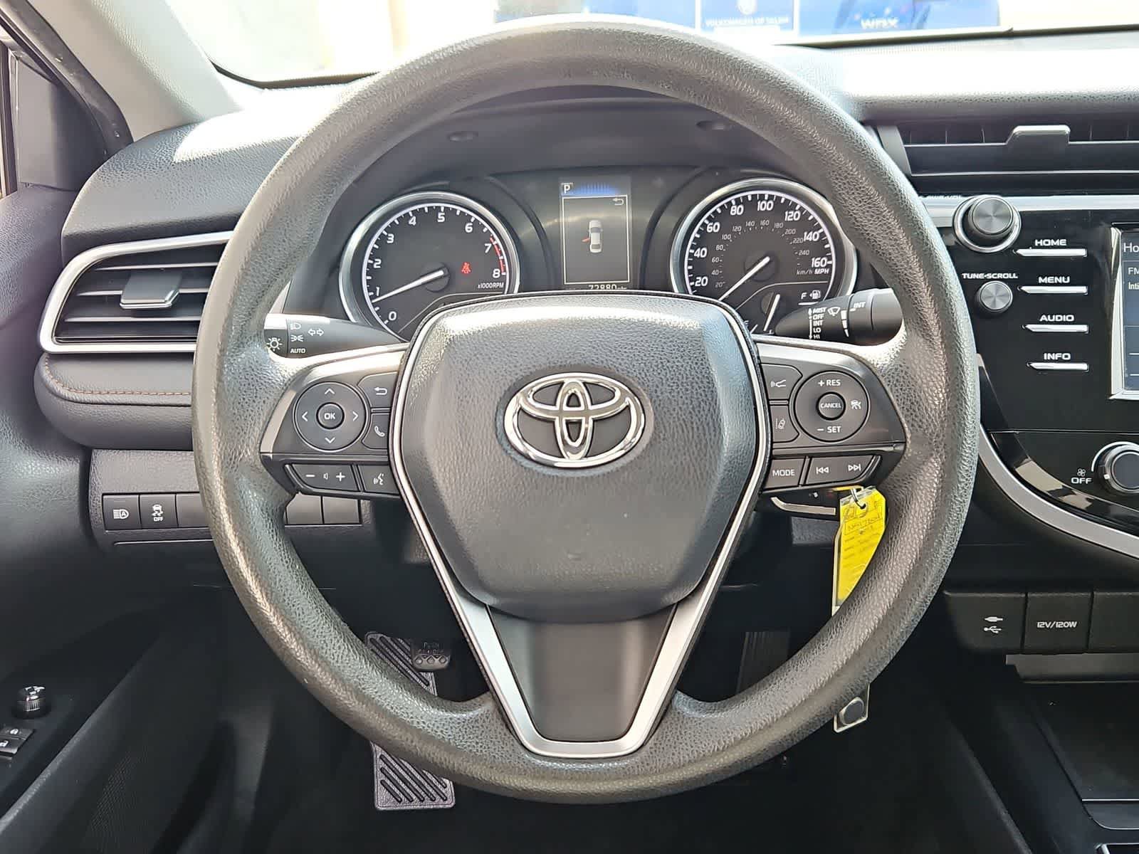 Used 2018 Toyota Camry LE FWD image 22