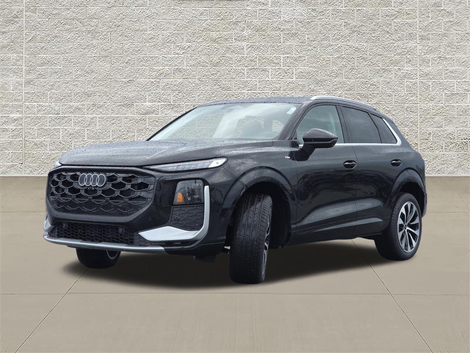 New 2026 Audi Q3 quattro 2.0T AWD/4WD image 3
