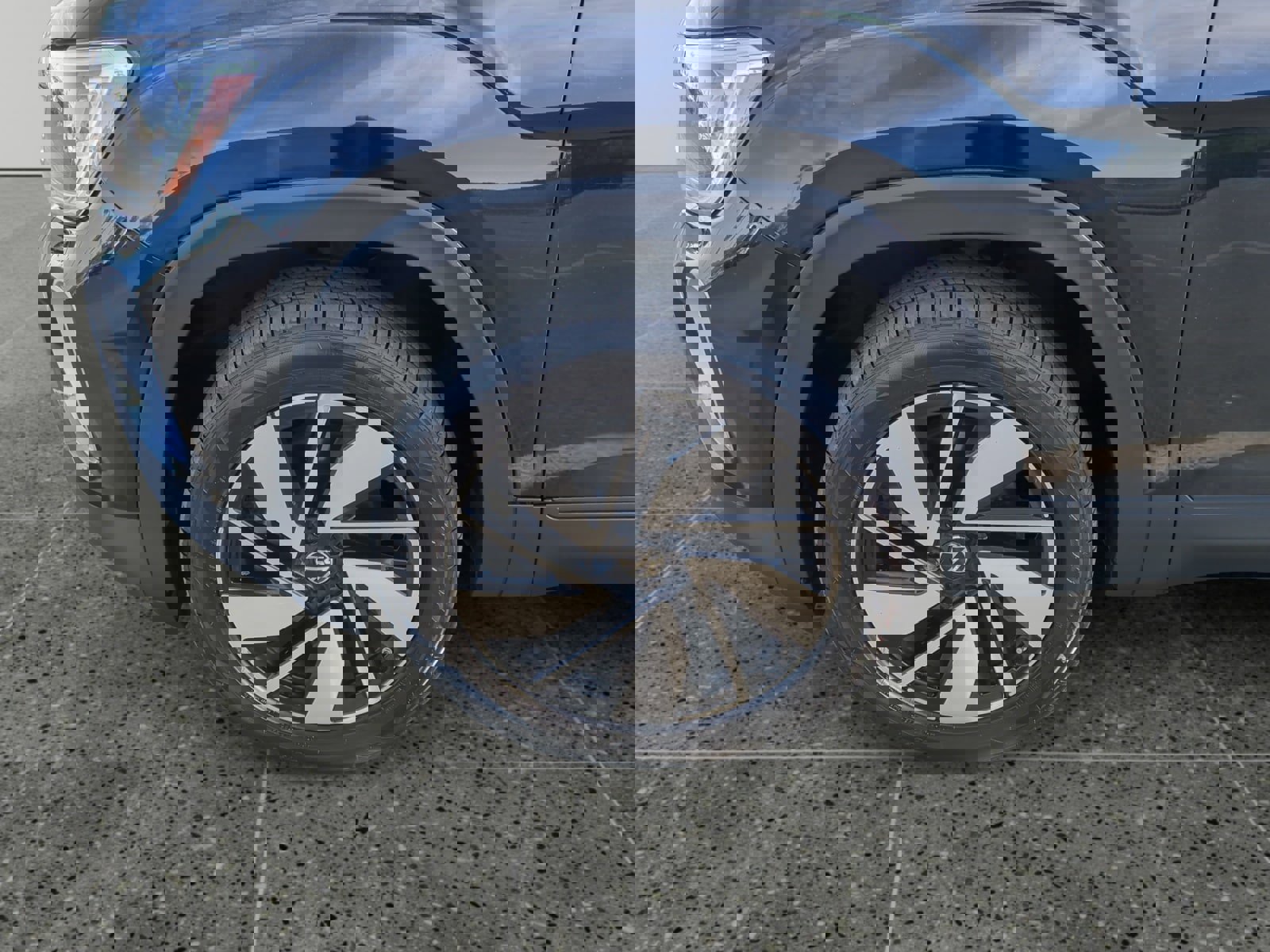 Used 2024 Volkswagen Atlas SE image 14