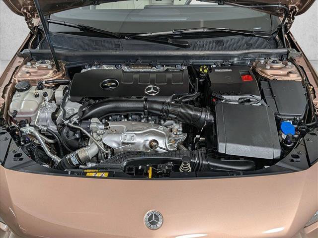 Used 2023 Mercedes-Benz CLA 250 image 25