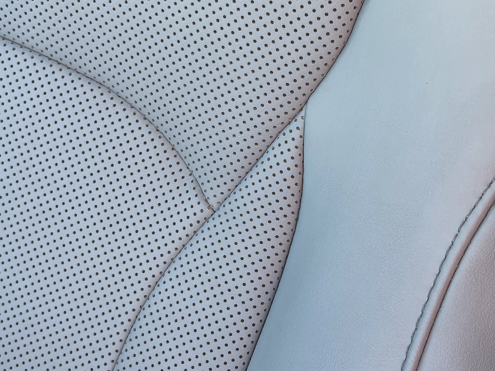 Used 2022 Lexus RX 350 w/ 3500 lbs Tow Prep Package image 24