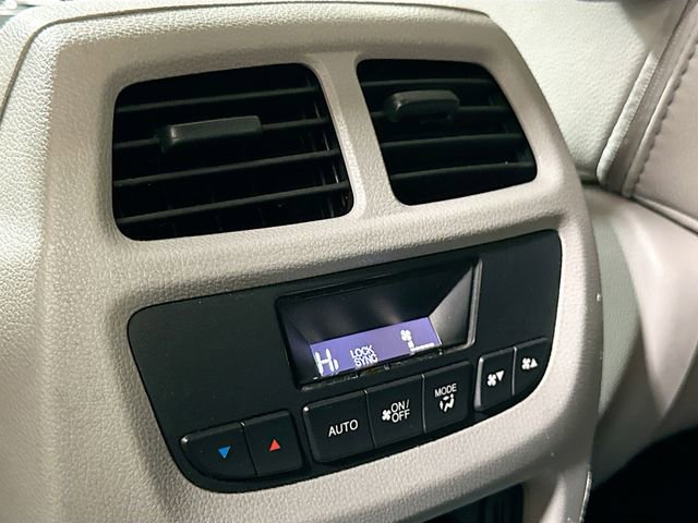 Used 2018 Honda Pilot Touring image 25