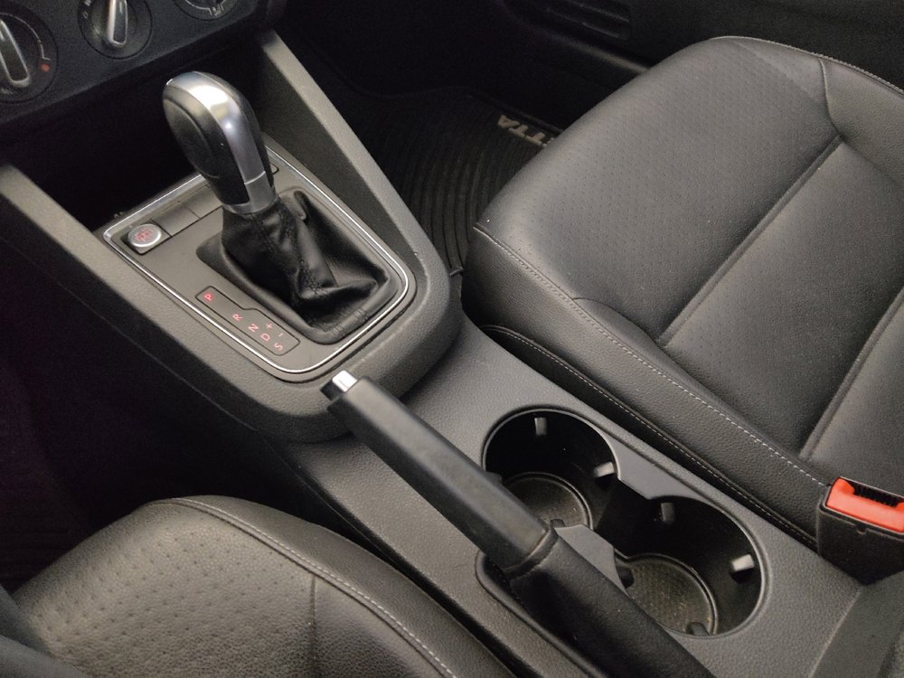 Used 2018 Volkswagen Jetta SE image 26