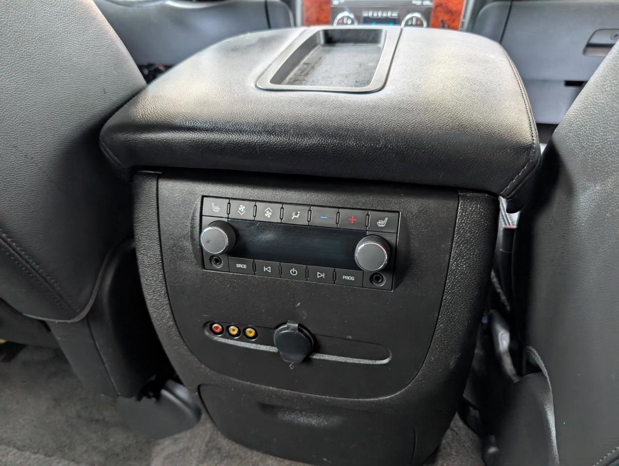 Used 2012 Chevrolet Tahoe LTZ image 23