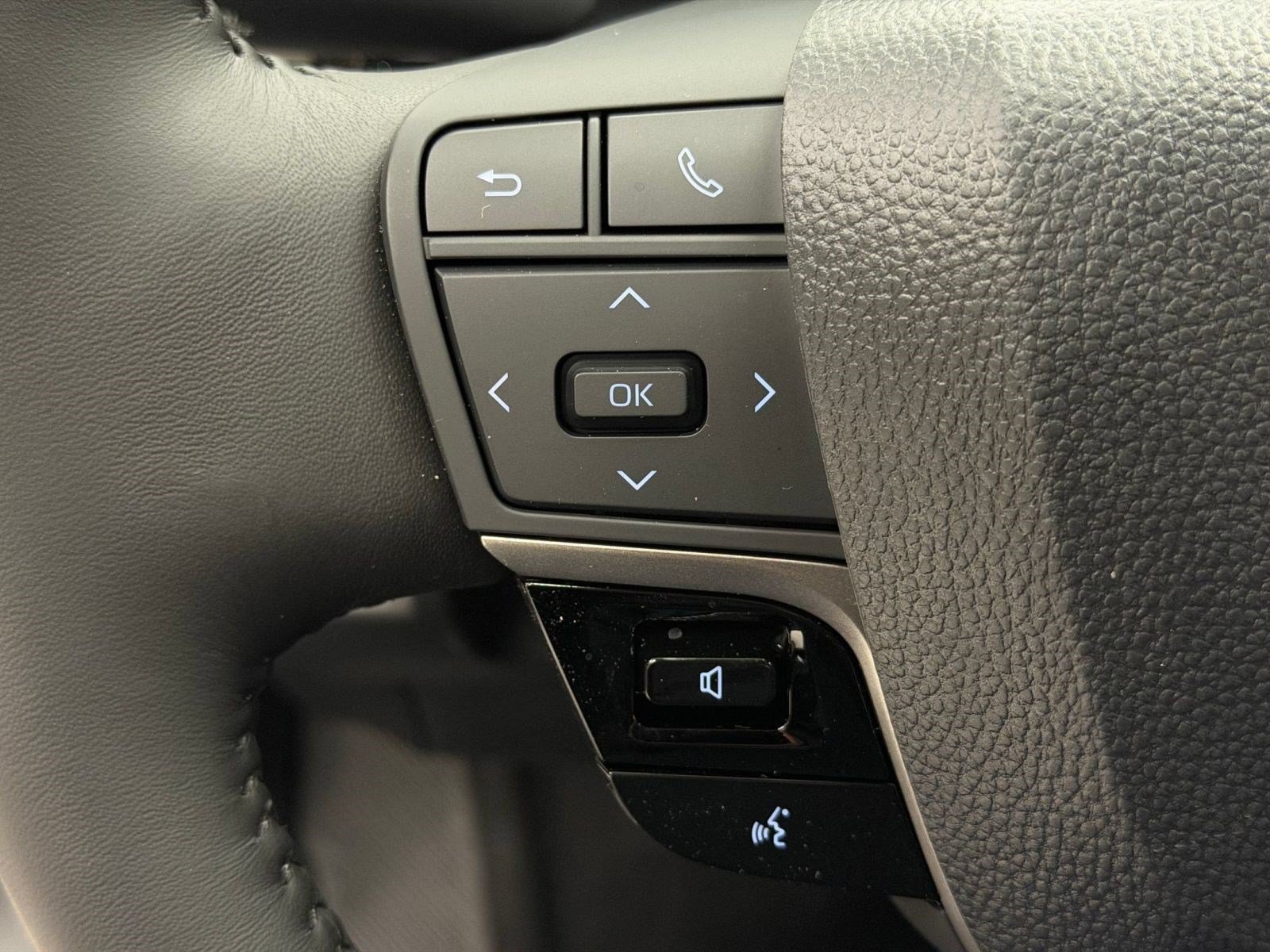 New 2026 Toyota Camry LE w/ Convenience Package AWD/4WD image 13