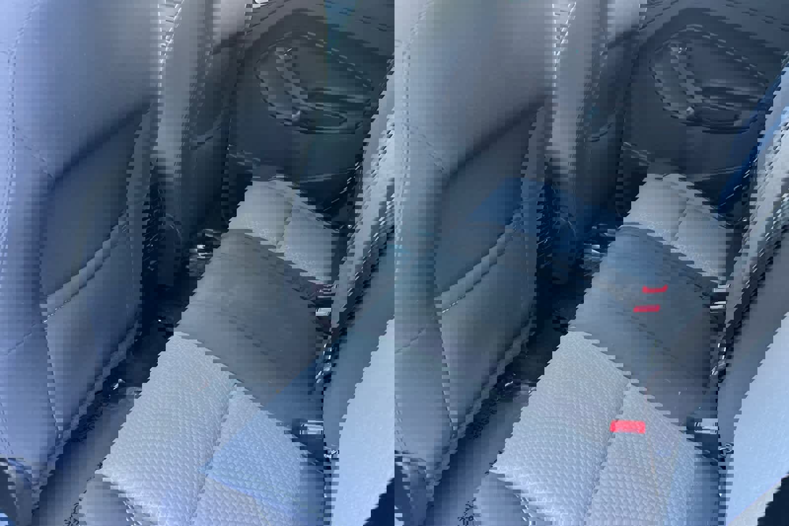 Used 2019 Ford Escape SE image 4