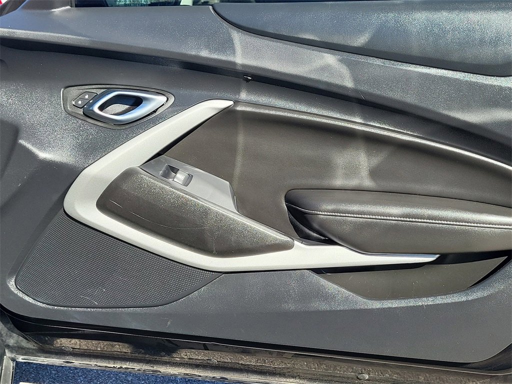 Certified 2022 Chevrolet Camaro LT image 14