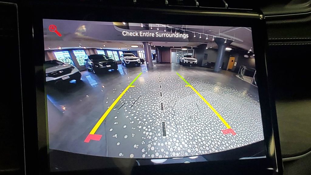 Used 2024 Jeep Grand Cherokee Limited w/ Black Appearance Package image 26