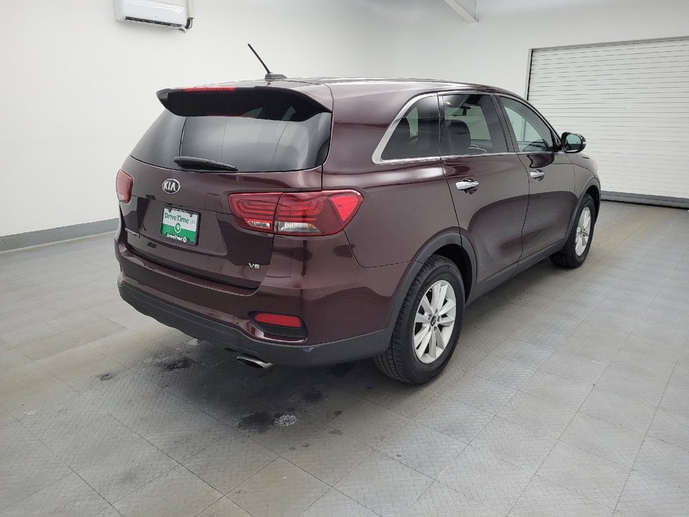 Used 2020 Kia Sorento LX image 9