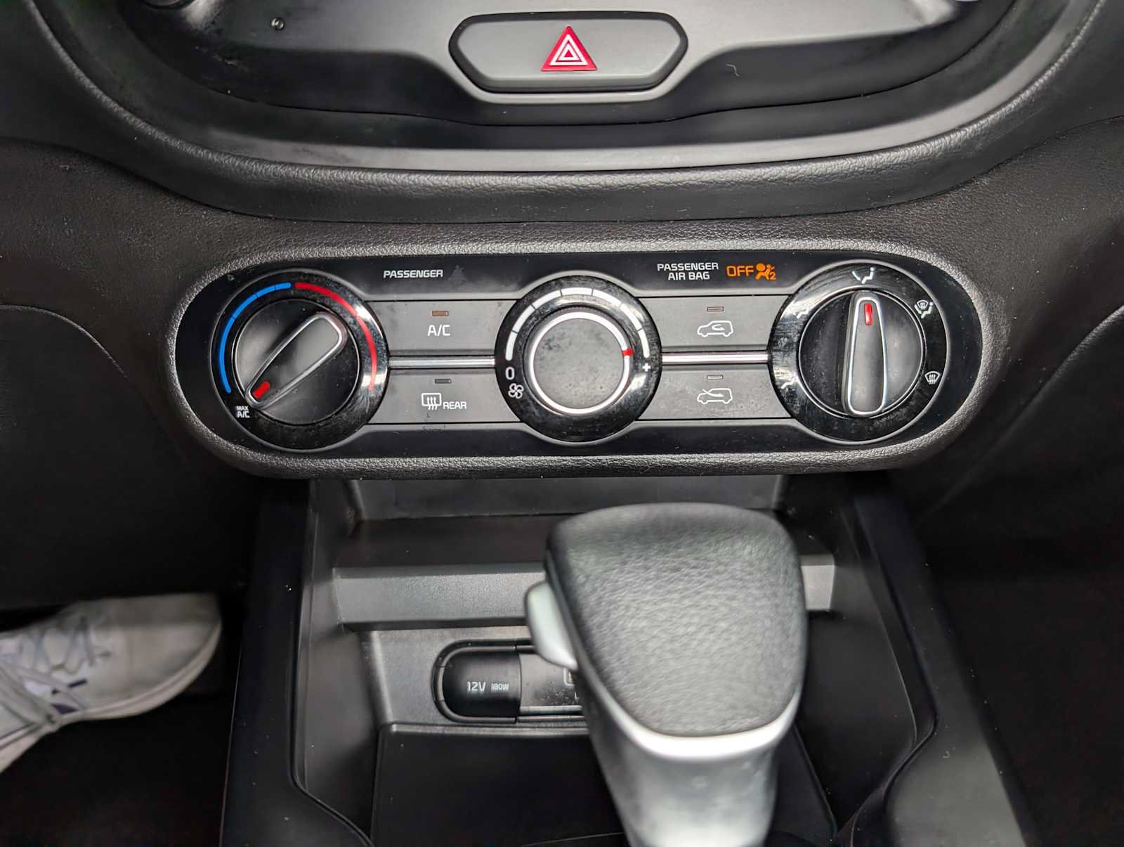 Certified 2023 Kia Soul LX w/ Option Group 015 FWD image 28