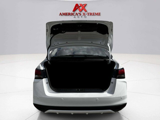 Used 2021 Nissan Versa SR image 49