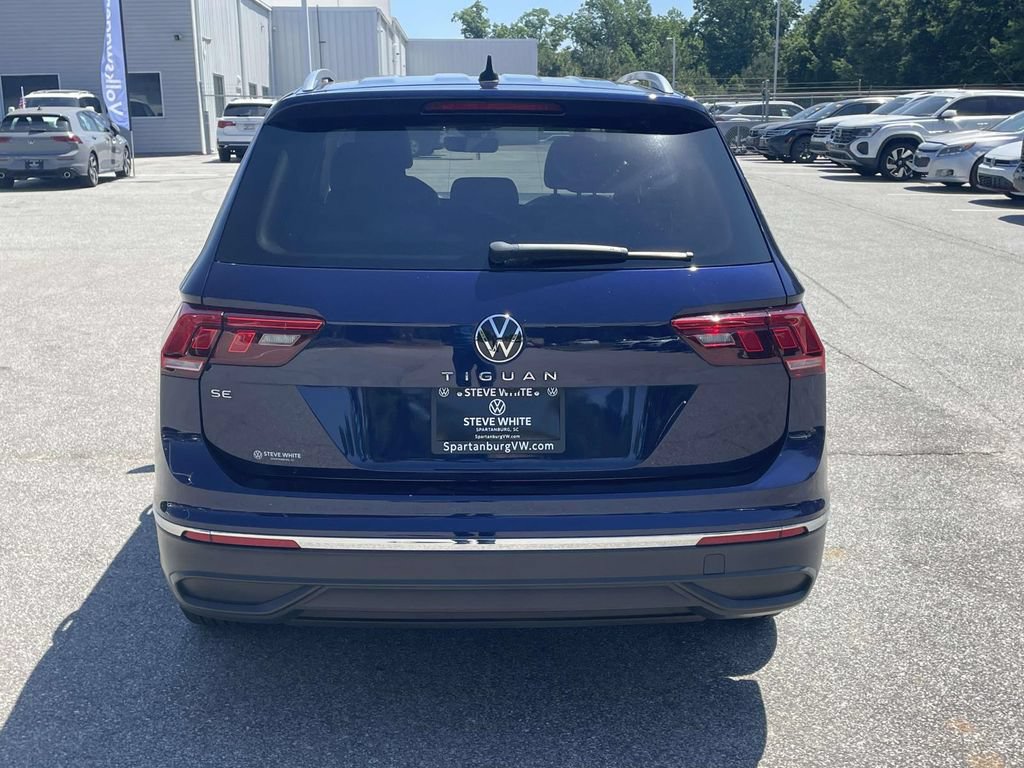 Certified 2023 Volkswagen Tiguan SE FWD image 5