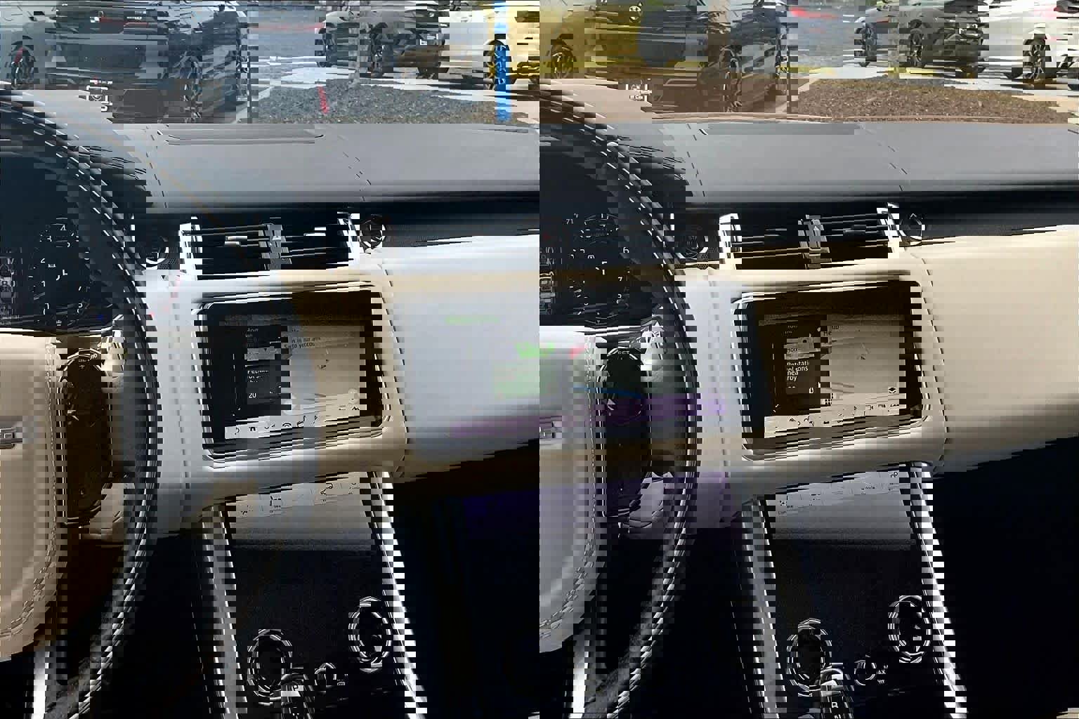 Used 2018 Land Rover Range Rover Sport HSE Dynamic image 6