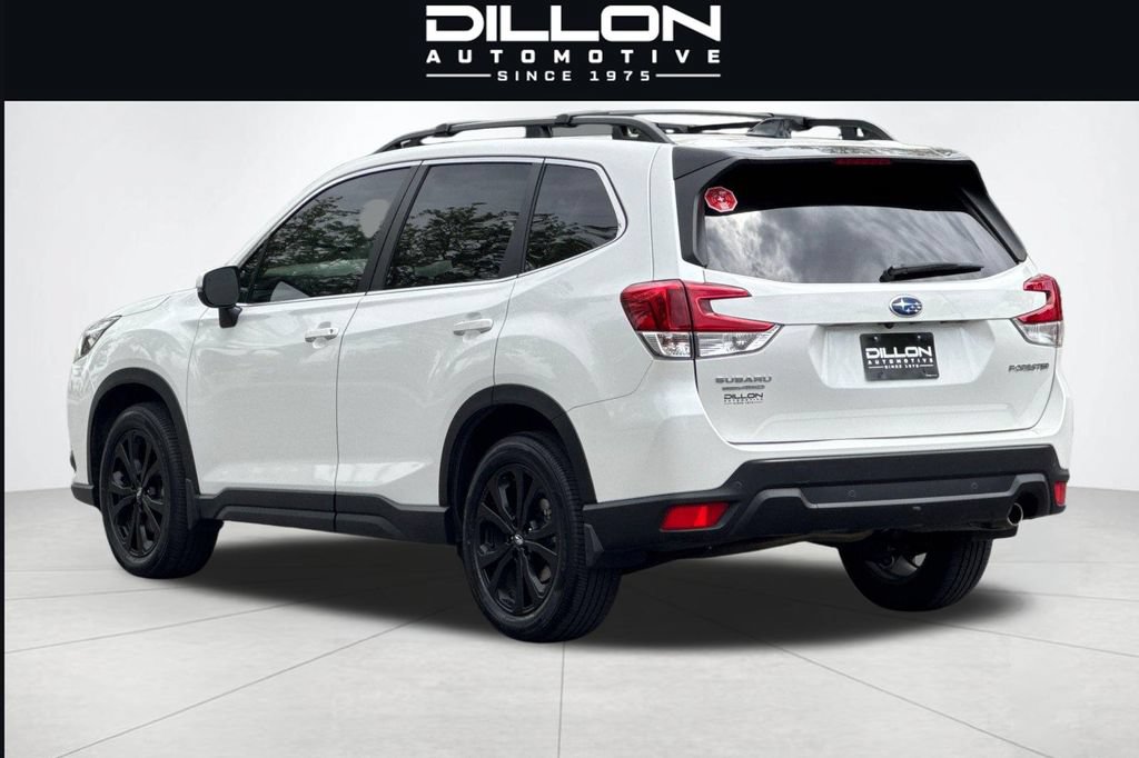 Used 2024 Subaru Forester Limited AWD/4WD image 6