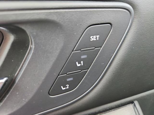Used 2023 Nissan Rogue SL w/ SL Premium Package image 21