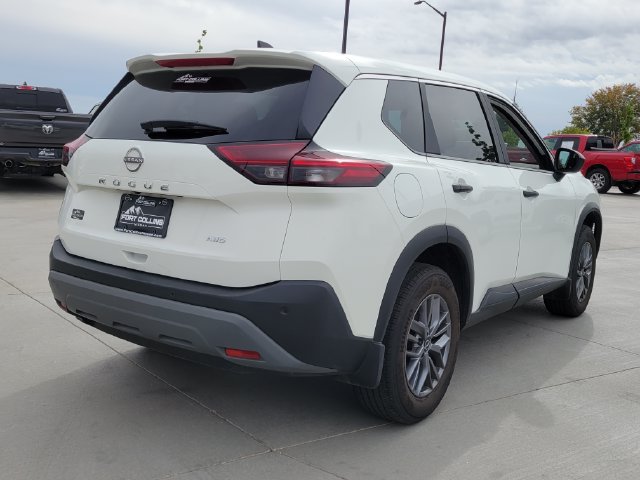 Used 2023 Nissan Rogue S AWD/4WD image 5