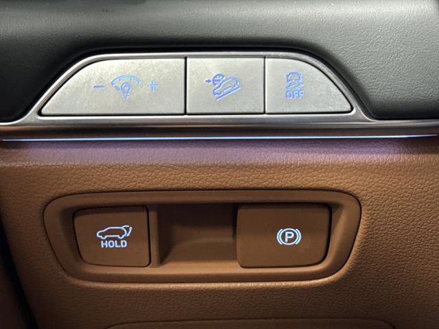 Used 2025 Genesis GV80 2.5T Prestige image 26