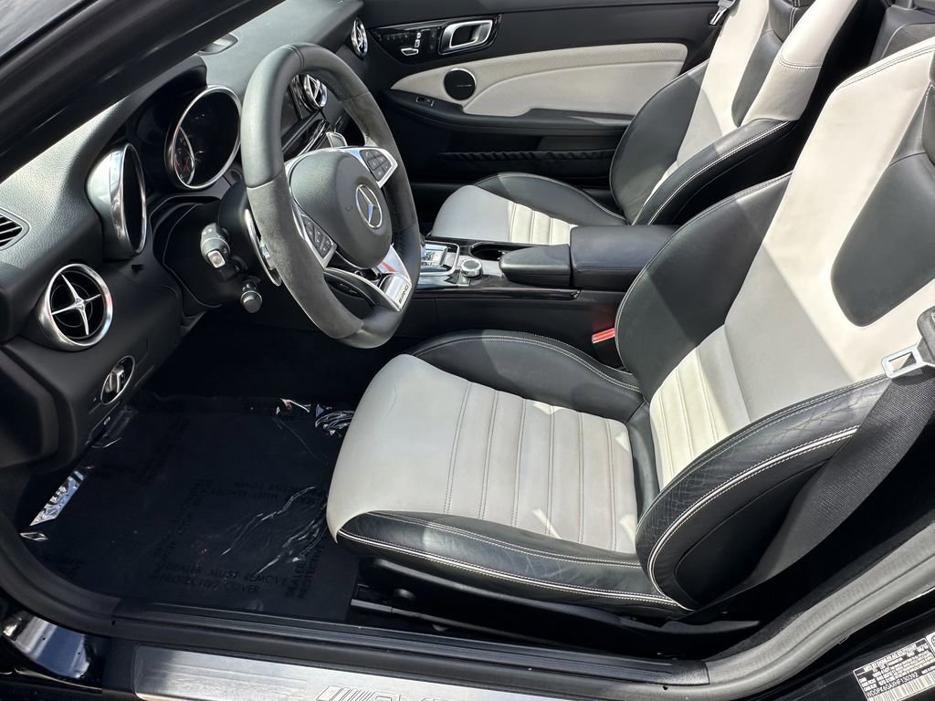 Used 2017 Mercedes-Benz SLC 43 AMG image 10