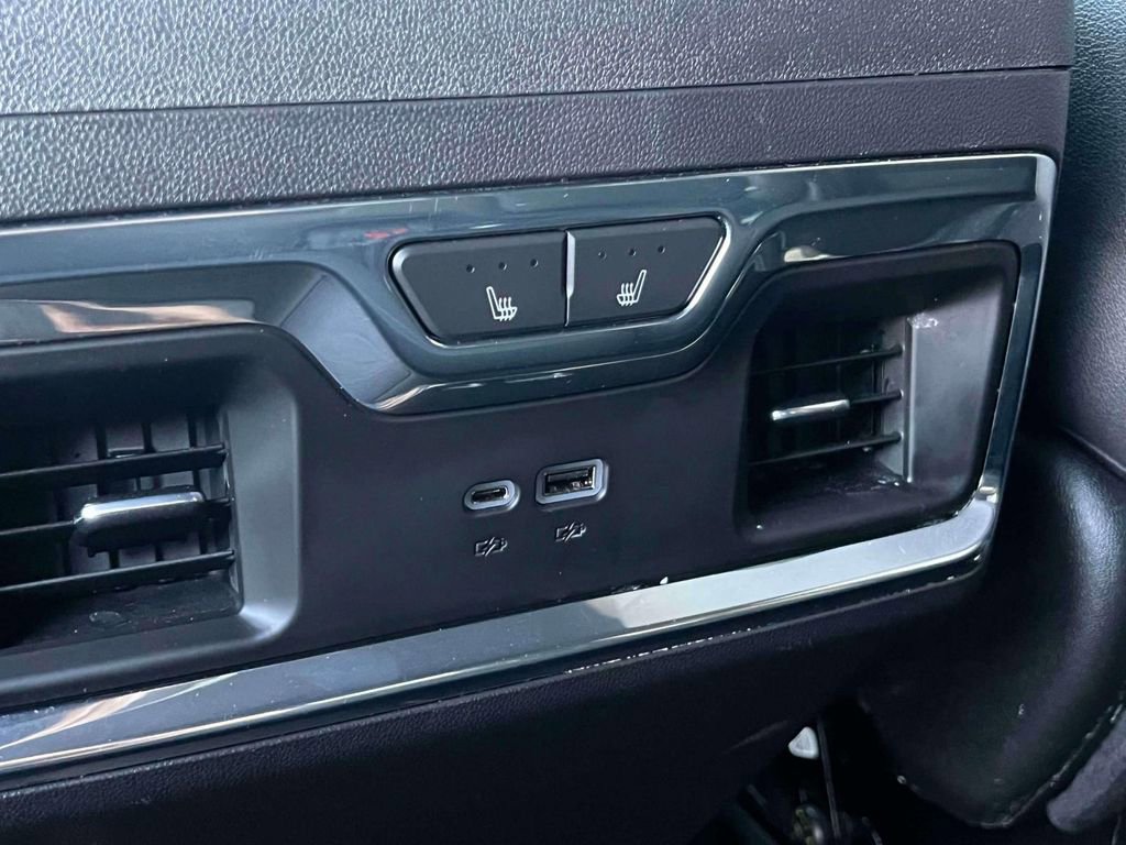 Used 2023 GMC Sierra 1500 SLT w/ SLT Convenience Package AWD/4WD image 13