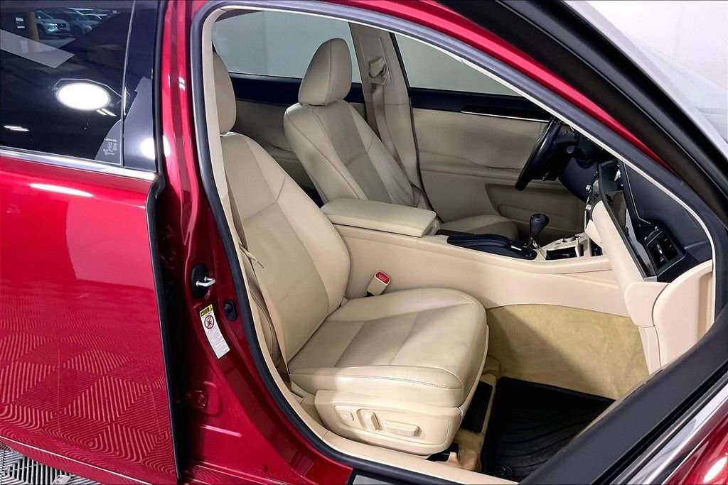 Used 2015 Lexus ES 350 image 8