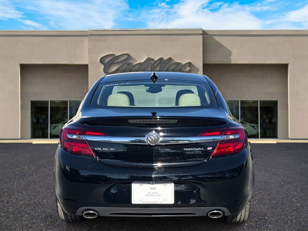 Used 2015 Buick Regal image 4