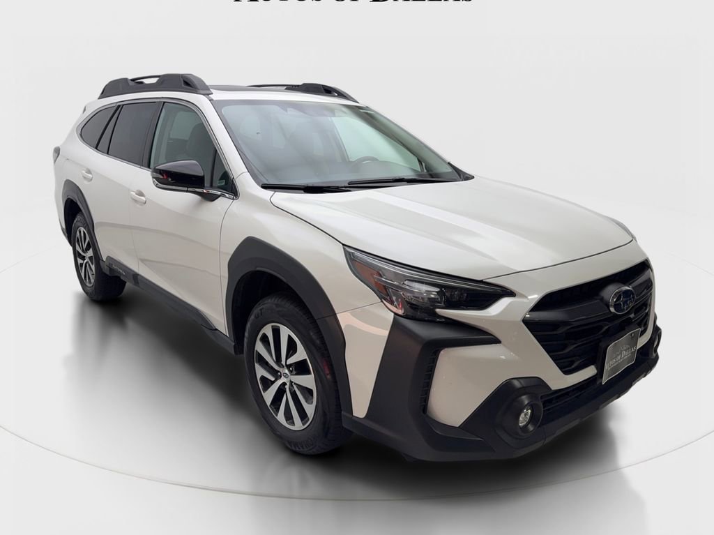 Used 2025 Subaru Outback Premium AWD/4WD image 4