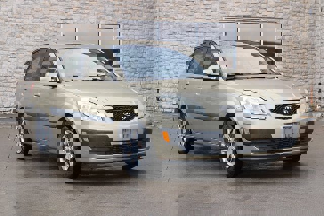 Used 2008 Kia Rio LX image 2