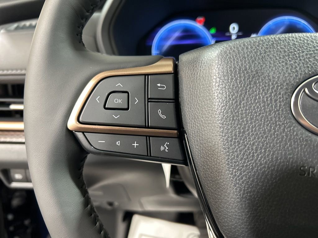 Used 2026 Toyota Grand Highlander AWD Hybrid image 24