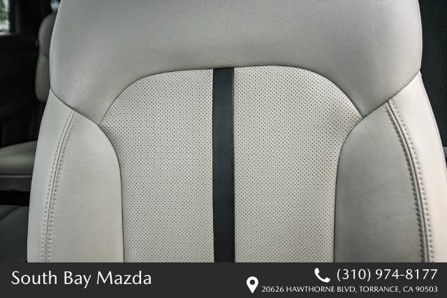 Certified 2025 MAZDA CX-70 Plug-In Hybrid w/ Premium Pkg AWD/4WD image 23