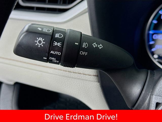 Certified 2021 Toyota RAV4 XLE w/ Convenience Package AWD/4WD image 15