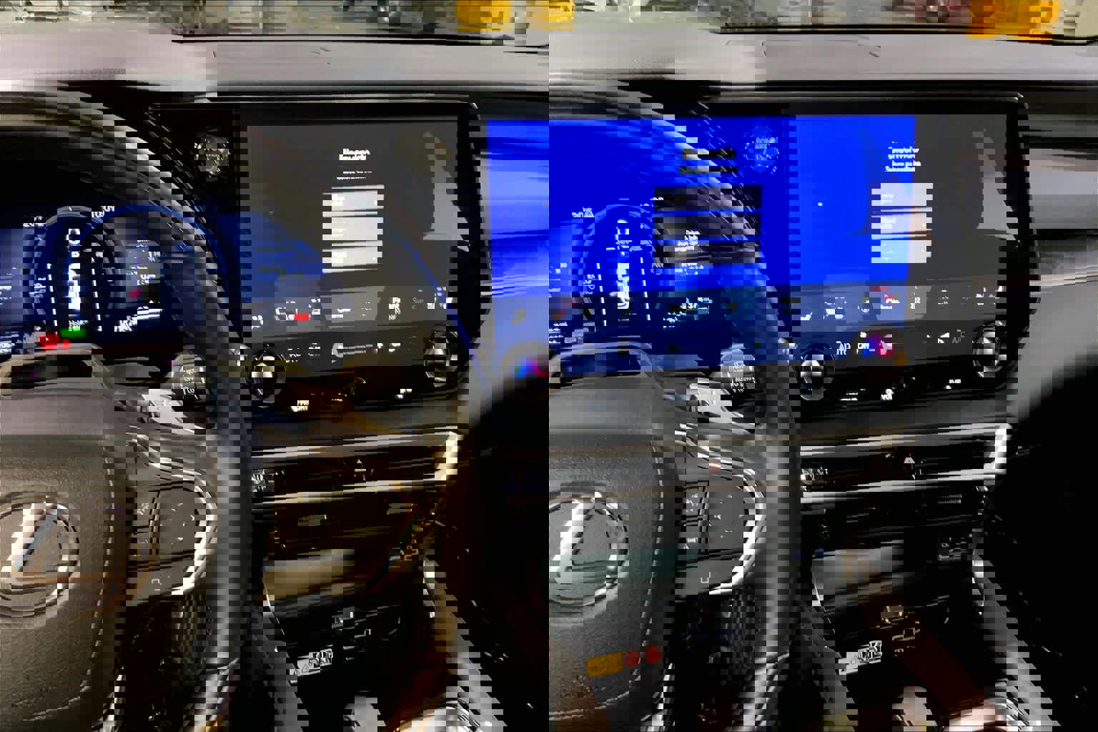 Certified 2025 Lexus RX 450h Luxury w/ Convenience Package image 7